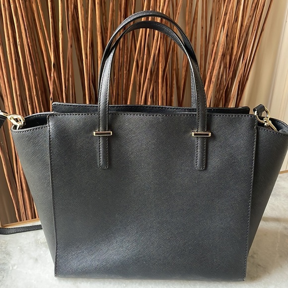 Kate Spade New York black satchel with crossbody strap - Picture 4 of 10